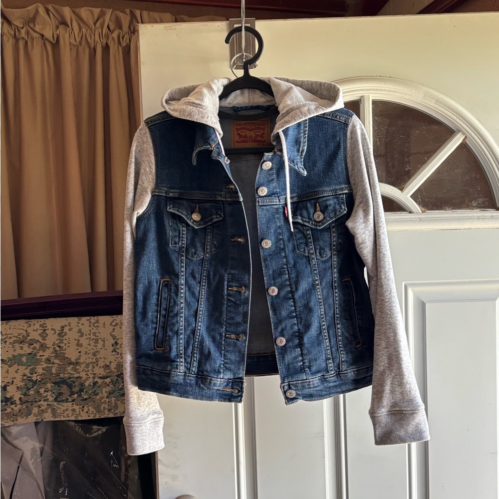 Signature by Levi Strauss Blue Denim Jacket with Gray Hoodie Sleeves